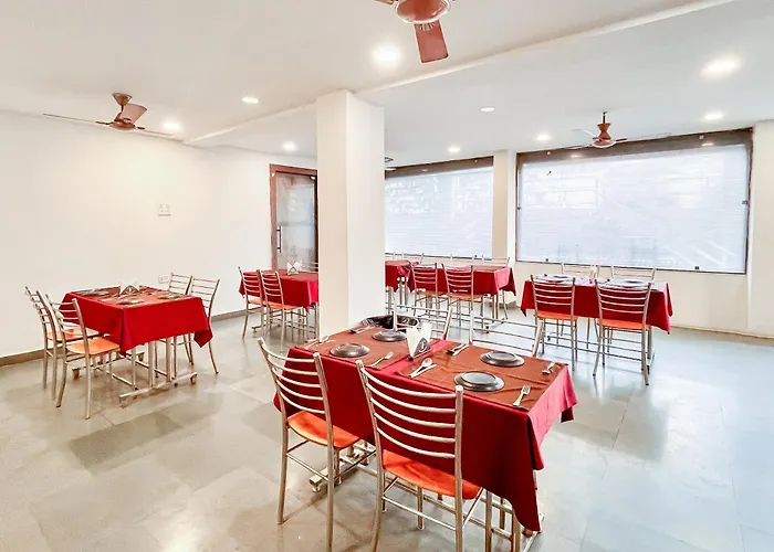 Treebo Ashirwad Regency, Near Bhopal Junction Railway Station